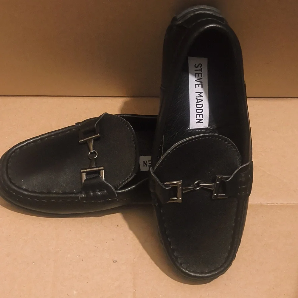 Steve Madden Black kids Moccasin